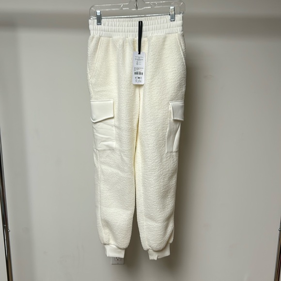 Varley Pants - Varley samson relaxed fleece pant egret